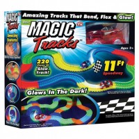 Гоночный трек Magic Tracks на 220 деталей 1 машинка