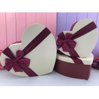 Коробка в форме сердца "Бант" белая 3 шт.