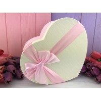 Коробка в форме сердца "White and pink" белая 3 шт.