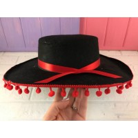 Шляпа Самбреро большая с красными бубонами