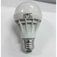Лампа светодиодная UKC E27 7W Лампа светодиодная UKC E27 7W