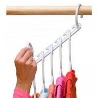 Універсальна вішалка WONDER HANGER MAX Універсальна вішалка WONDER HANGER MAX